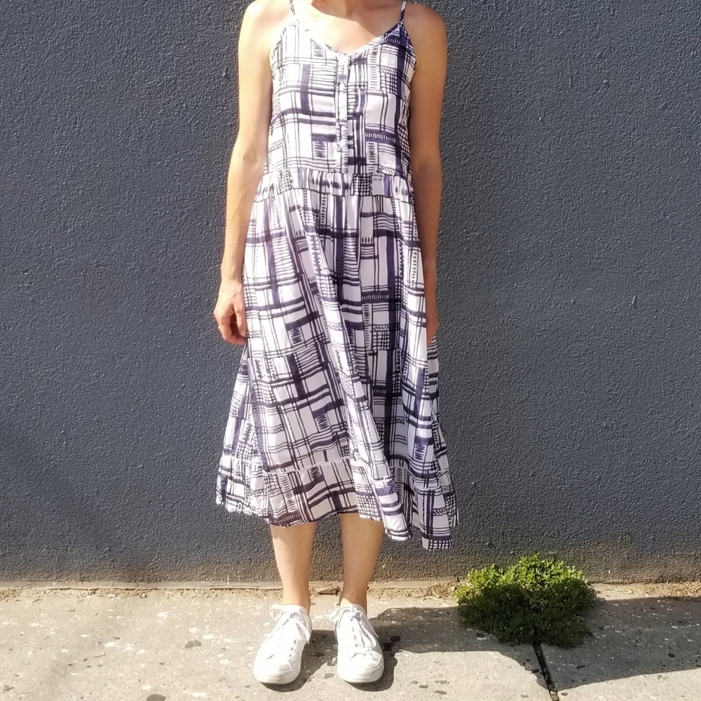 Midi length Summer Dress - Picture 2 of 5
